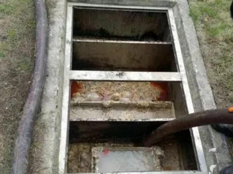 樟木头镇隔油池清理